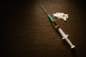 زمانبندی کامل علائم ترک هروئین از روز اول تا بهبودی 2 تمام علائم ترک هروئین از روز اول